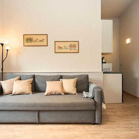 Appartement Duomo Design Cube - 10 Minutes Walk From Brera à Milan Extérieur photo